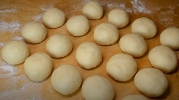 
Беляши с мясом в духовке — 5 очень вкусных домашних рецептов	