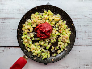 Суп с чечевицей и кабачком Суп с чечевицей и кабачком