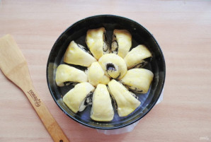 Пирог "Цветок" из дрожжевого теста