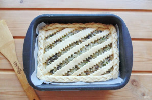 Пирог с капустой и грибами