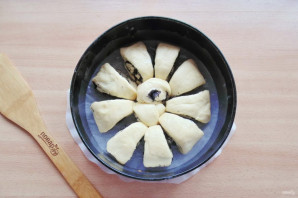 Пирог "Цветок" из дрожжевого теста