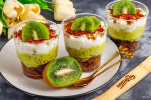 Трайфл с киви