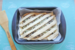 Пирог с капустой и грибами