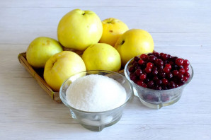 Варенье из клюквы и яблок Варенье из клюквы и яблок