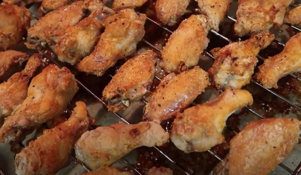 
Куриные крылышки с корочкой в духовке — 5 рецептов с фотографиями	