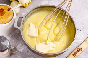 Пирожное из безе с кремом Пирожное из безе с кремом