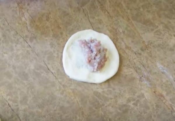 
Беляши с мясом в духовке — 5 очень вкусных домашних рецептов	