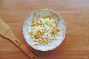 "Буржуйский" салат с ананасом и курицей