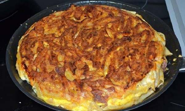 Омлет с сыром на сковороде — 7 пошаговых рецептов с добавками с фотографиями
Омлет с сыром на сковороде — 7 пошаговых рецептов с добавками с фотографиями