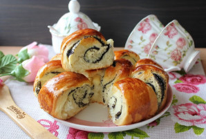 Пирог "Цветок" из дрожжевого теста