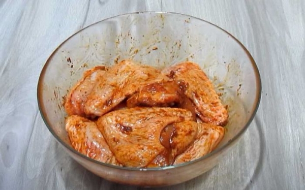 
Куриные крылышки с корочкой в духовке — 5 рецептов с фотографиями	