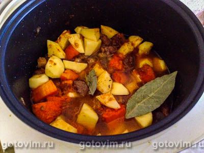 Баранина в мультиварке, тушенная с тыквой и картофелем Баранина в мультиварке, тушенная с тыквой и картофелем