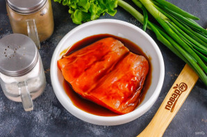 Боул с лососем и авокадо Боул с лососем и авокадо