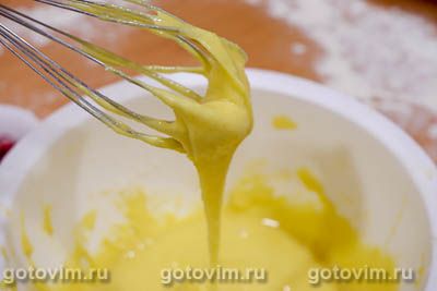 Пирог с клюквой в мультиварке