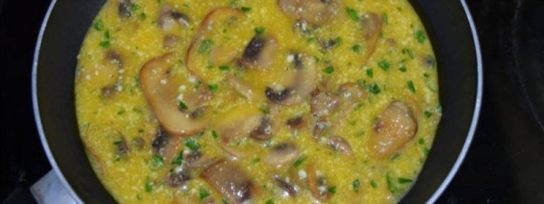 Омлет с сыром на сковороде — 7 пошаговых рецептов с добавками с фотографиями
Омлет с сыром на сковороде — 7 пошаговых рецептов с добавками с фотографиями