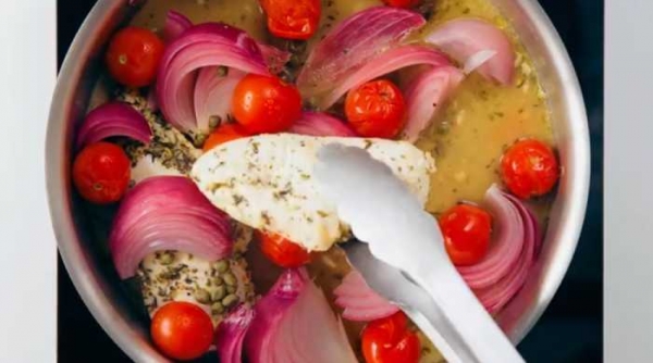 
Куриная грудка на сковороде с овощами, простой и вкусный рецепт	