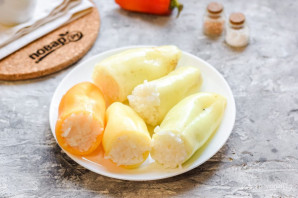 Перец фаршированный рисом на зиму