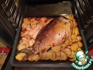 Фаршированный карп в духовке