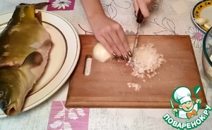 Фаршированный карп в духовке