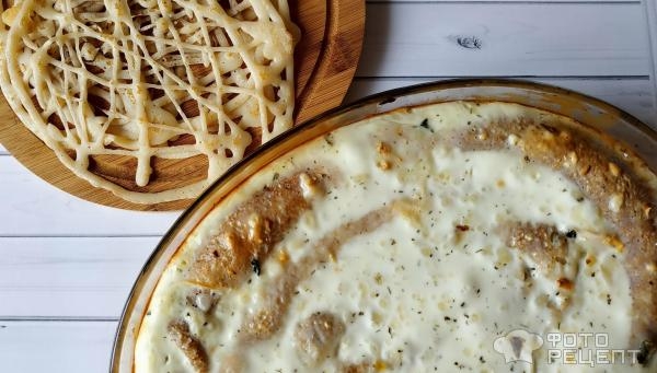 Рецепт: Пирог из блинных рулетов - с куриной печенью