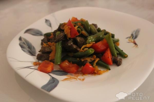 Рецепт: Теплый салат с куриной печенью - заправляем маслом!