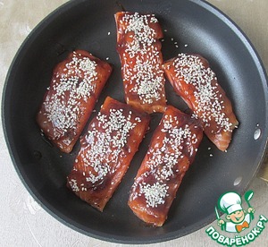 Запеченный лосось в соусе унаги Запеченный лосось в соусе унаги