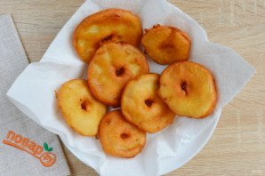 Яблочные пончики