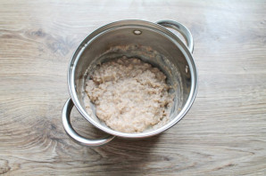 Каша из гречневых хлопьев на молоке Каша из гречневых хлопьев на молоке