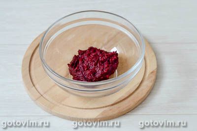 Оладьи из свеклы на сыворотке