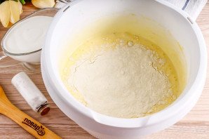 Сметанный торт с вареньем Сметанный торт с вареньем