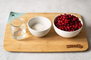 Шведский брусничный соус Шведский брусничный соус