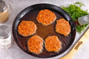 Печеночные оладьи с картофелем