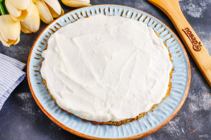 Песочный торт с орехами