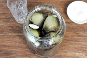 Баклажаны целиком на зиму