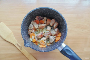 Каша из чечевицы с мясом