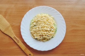 Салат "Колобок"