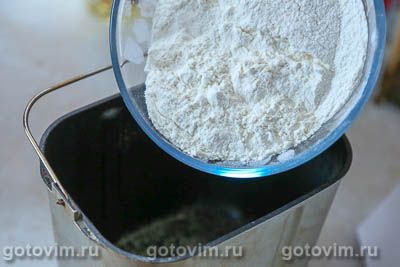 Плетеный хлеб с чесноком и укропом (без яиц и молока) Плетеный хлеб с чесноком и укропом (без яиц и молока)