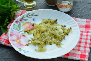 Котлеты с солеными огурцами