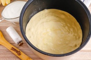 Сметанный торт с вареньем Сметанный торт с вареньем