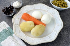 Салат "Ленинградский"