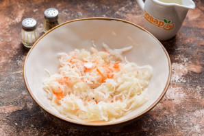 Салат "Гостям на удивление"