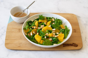 Салат с апельсином и фасолью