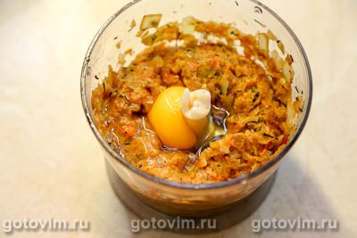 Бульон говяжий с овощными клецками Бульон говяжий с овощными клецками