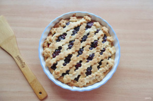 Кростата с вишней