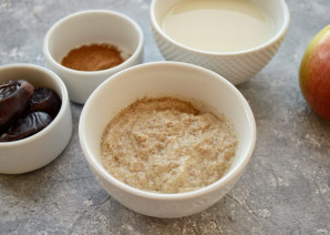 Льняная каша с корицей