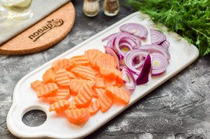 Рис с мидиями и креветками