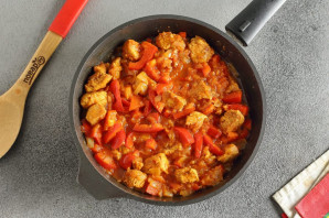 Паприкаш из индейки