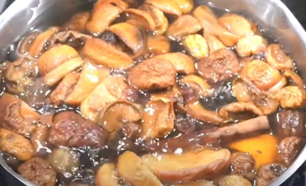 
Как варить компот из сухофруктов — 7 простых рецептов	