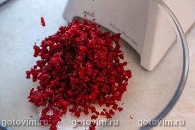 Шведские мясные котлеты со свеклой