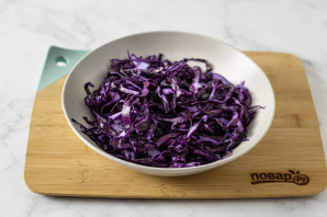 Салат с краснокочанной капустой Салат с краснокочанной капустой